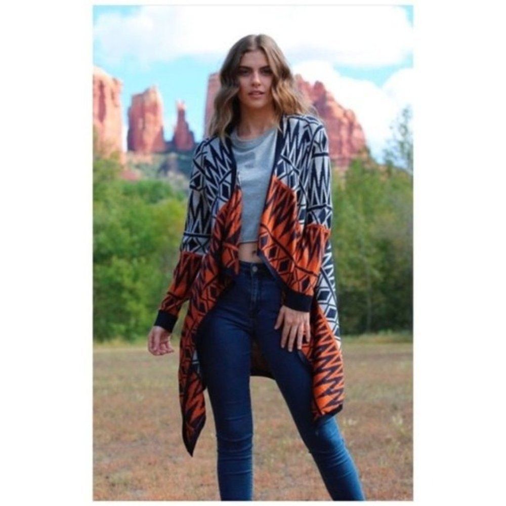 CARDIGAN Sweater in Aztec Print